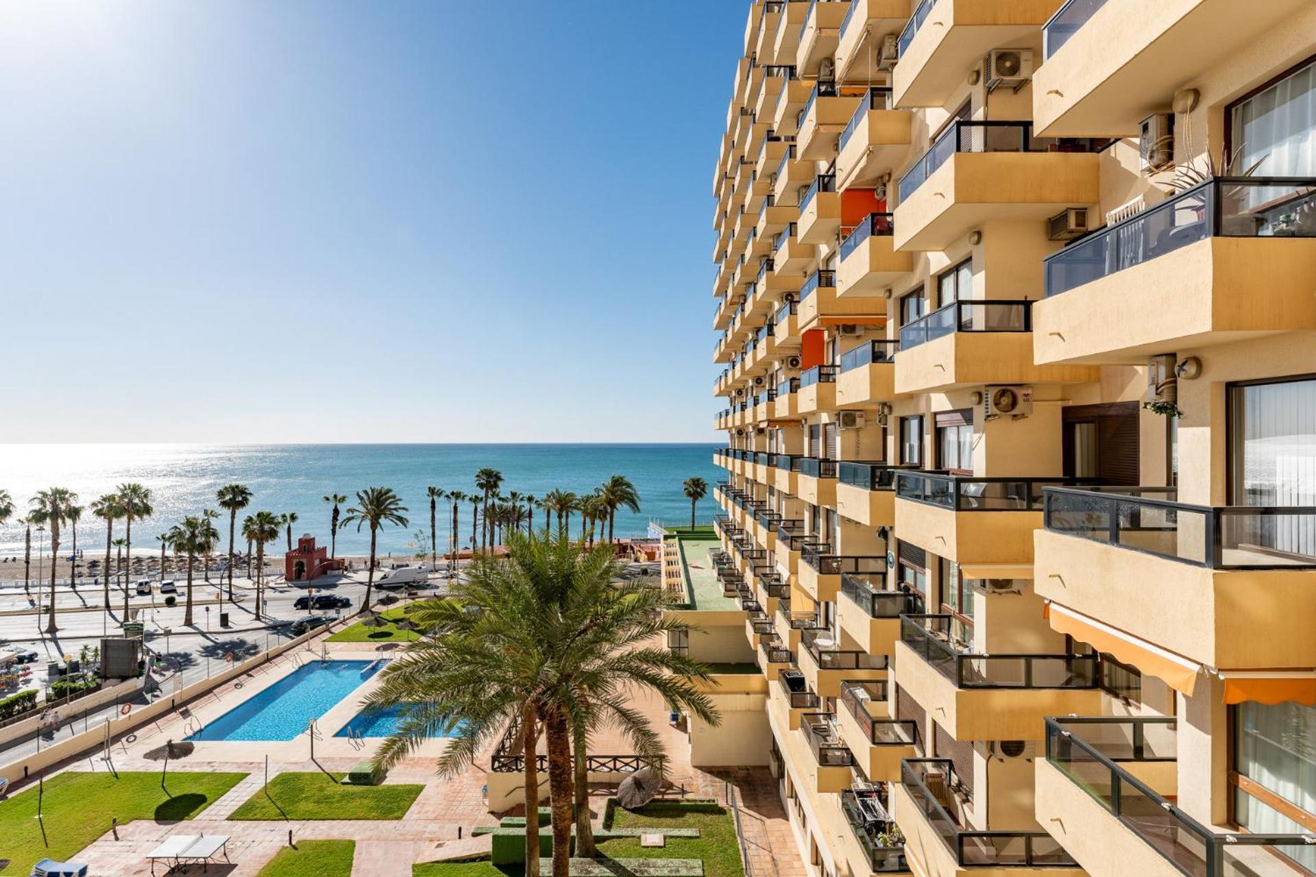 Malagasuite New Aloha Playa Benalmádena Esterno foto