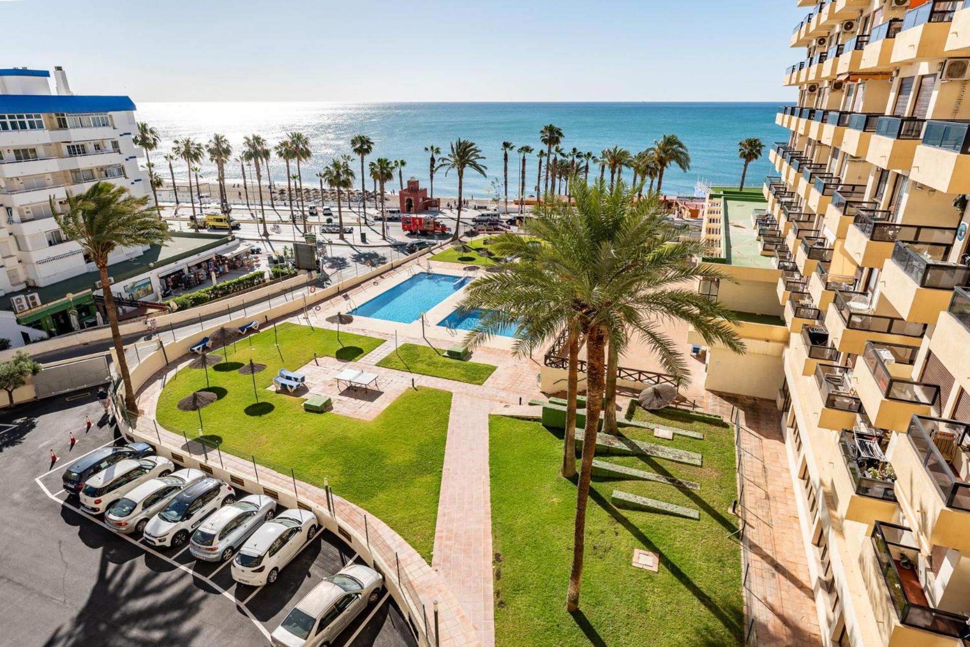 Malagasuite New Aloha Playa Benalmádena Esterno foto
